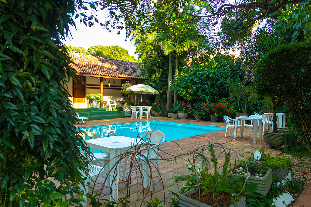 Piscina da Pousada em Brotas