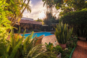 Piscina e Jardim |  Pousada das Nascentes